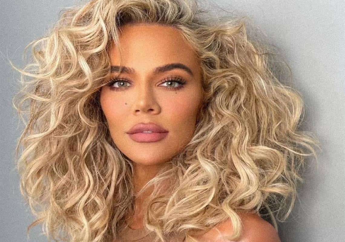 מקורב לקלואי קרדשיאן חושף: ״היא לגמרי התגברה על הפרידה מטריסטן תומפסון״ 