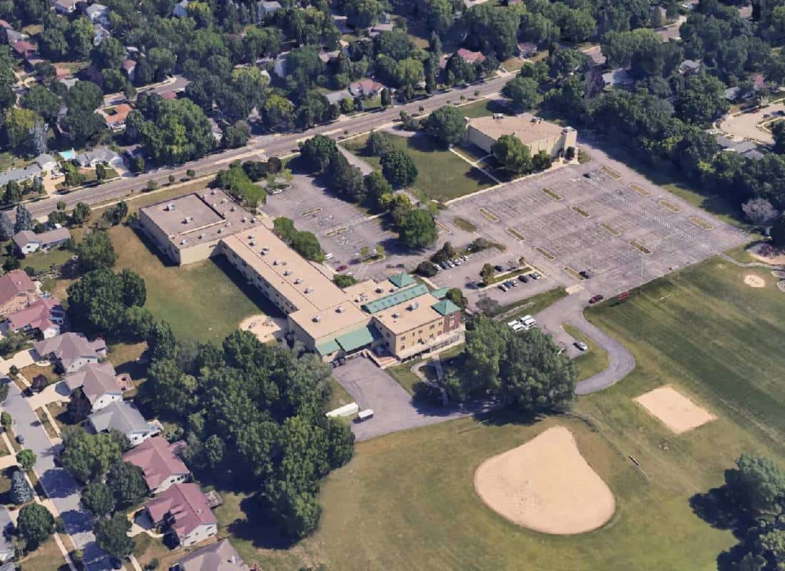 טרגדיה בוויסקונסין: לפחות חמישה הרוגים, כולל היורה - בירי בבית ספר נוצרי במדיסון