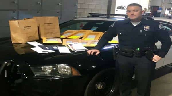 לוס אנג'לס: ארבעה עצורים בחשד לגניבת דואר והחזקת סמים