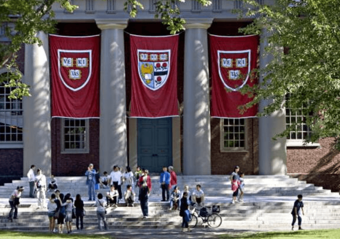 האוניברסיטאות בארה"ב קוראות לסטודנטים הזרים לחזור מהר לארה"ב 