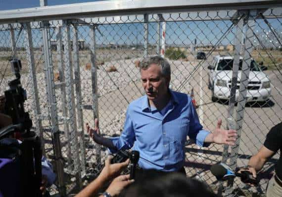 האם ראש עיריית ניו יורק נכנס לארצות הברית באופן לא חוקי? הרשויות טוענות שכן