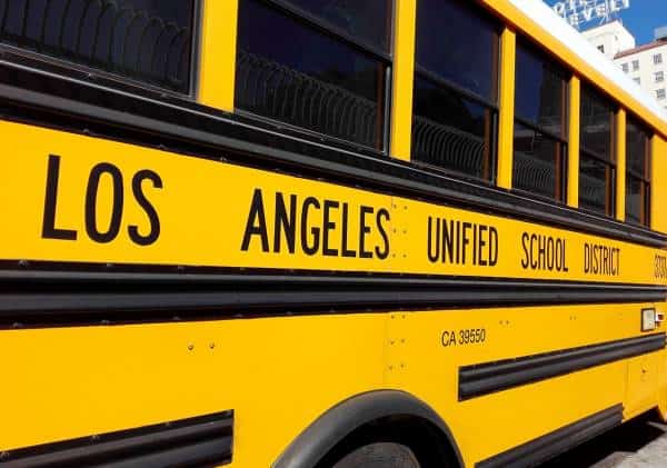 חובת חבישת מסכות וארוחות בכיתות: כך תיראה שנת הלימודים הבאה בלוס אנג'לס