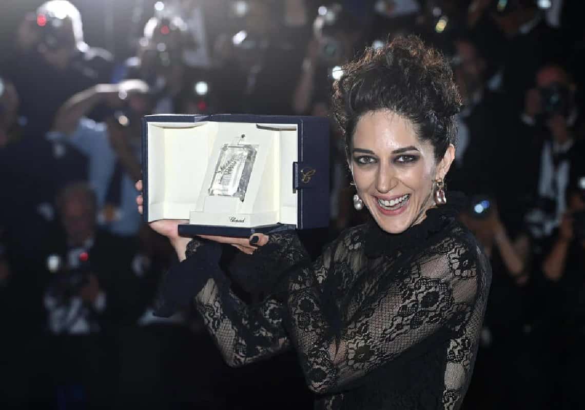 השחקנית האיראנית זאר אמיר: ״עכשיו כשאני לא באיראן, אני יכולה להנות מהחופש שלי״