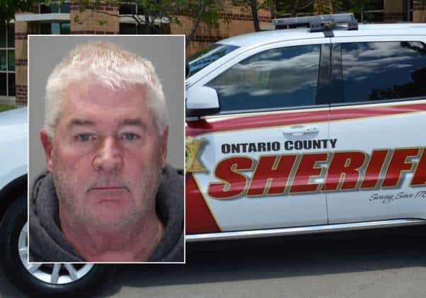 ניו יורק: בכיר בבית הנבחרים הזהיר מפני נהיגה בשכרות, וכעבור שבוע נעצר בגין DUI