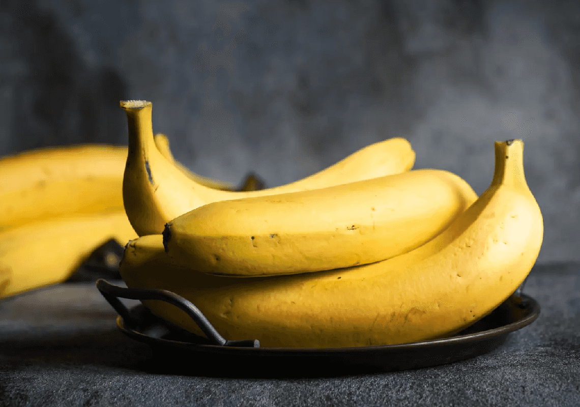 הפרי הצהוב: המדריך המלא להבנת שלבי ההבשלה של הבננה ויתרונותיה הבריאותיים