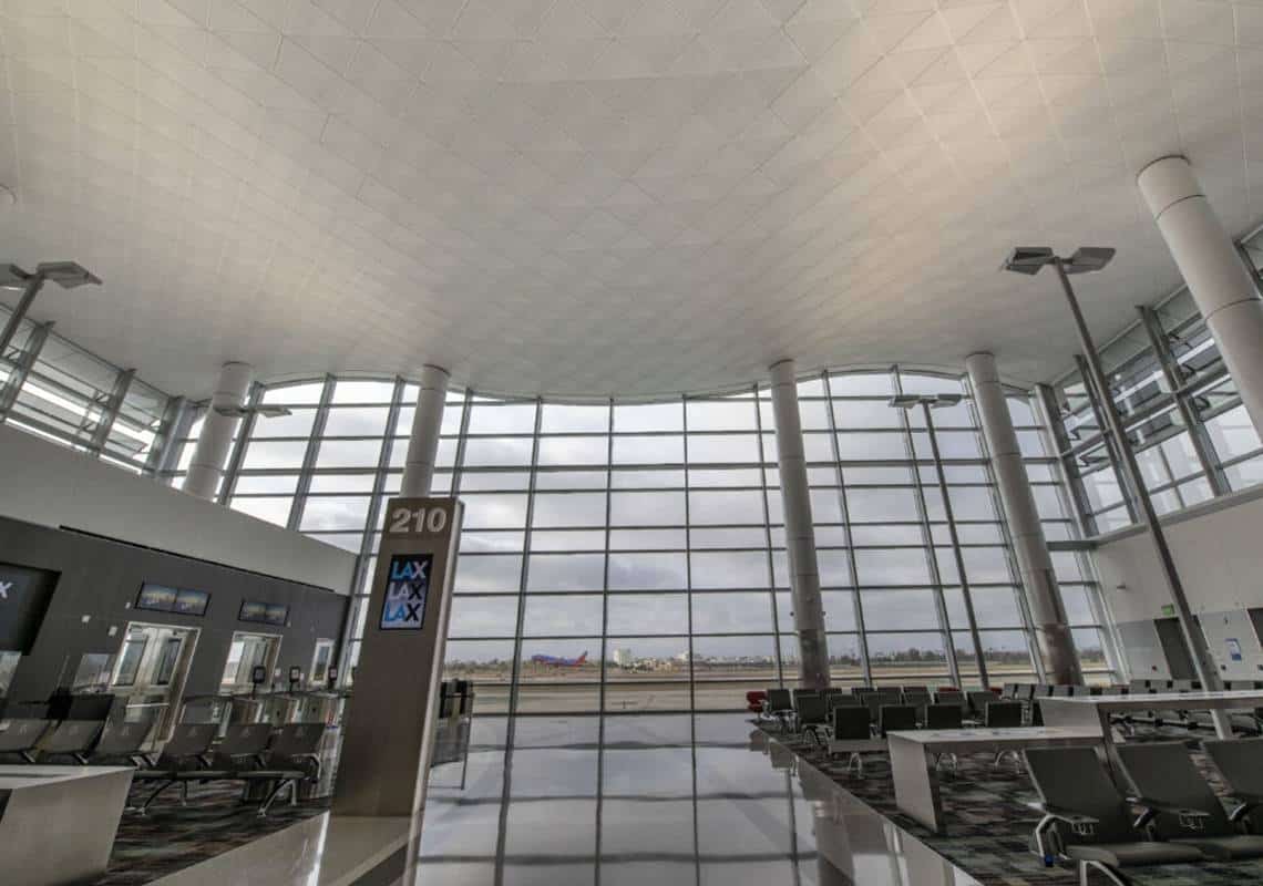 "נמל תעופה ברמה עולמית": הצצה ראשונה לטרמינל החדש ב-LAX
