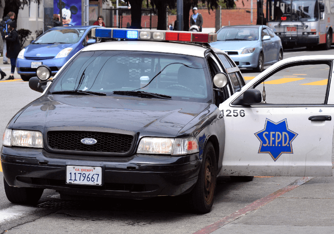 דרמה בסן פרנסיסקו: עורך דין רצח את אמו הקשישה וכלב המשפחה 