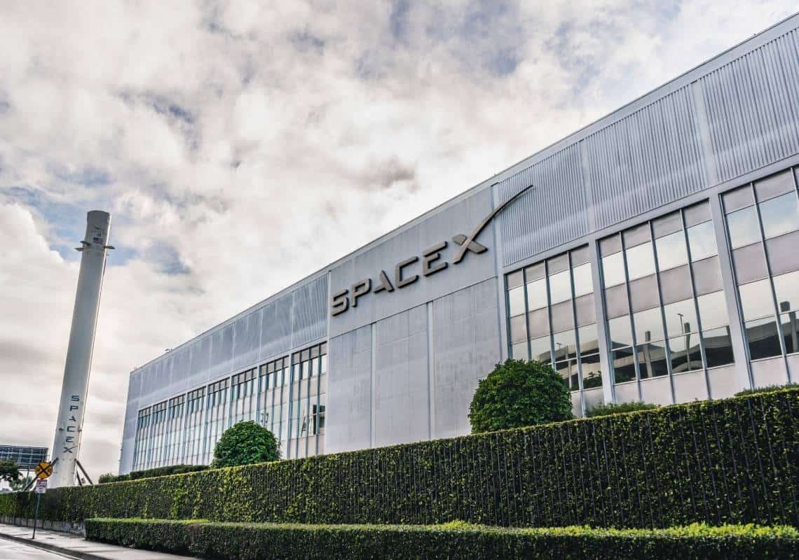 התפרצות קורונה במטה SpaceX בדרום קליפורניה: יותר מ-100 עובדים נדבקו