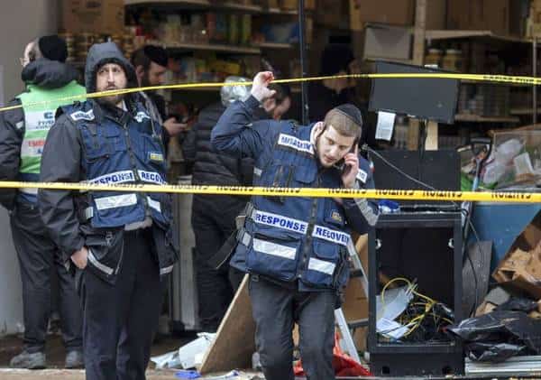 פיגוע הירי בסופרמרקט הכשר בניו ג'רזי: "היה להם מספיק חומר נפץ כדי לפגוע באנשים במרחק של מאות מטרים"