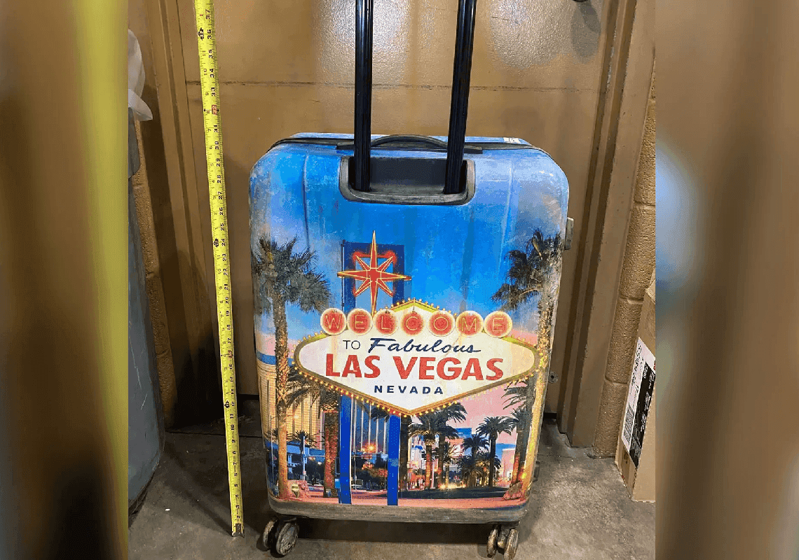 גופת ילד התגלתה בתוך מזוודה ביער באינדיאנה: "מטריד ומזעזע"