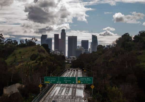 מדינה בבידוד: המקומות הפתוחים והפעולות שתושבי קליפורניה רשאים לעשות במהלך העוצר