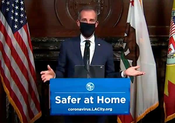 "לא, אנחנו לא נסגור את לוס אנג'לס לשלושה חודשים נוספים"