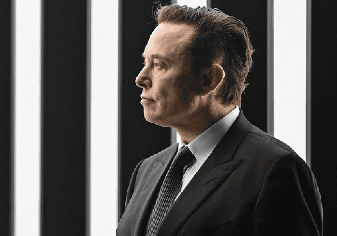 הסאגה ממשיכה: טוויטר תובעת את אילון מאסק