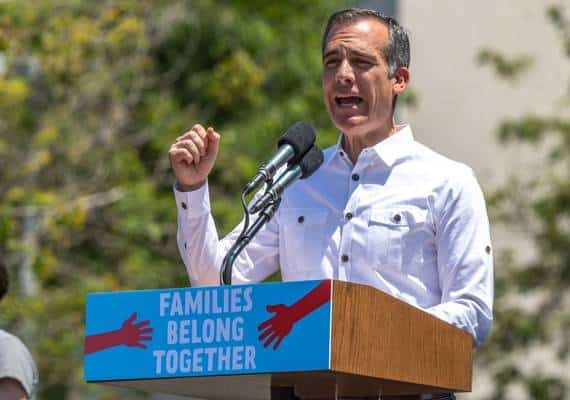 ראש עיריית לוס אנג'לס בירושלים: "תומך בהעברת השגרירות לכאן"