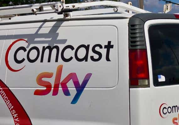 קומקאסט עקפה את תחזיות הרווחים בזכות האינטרנט המהיר