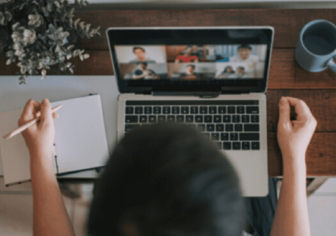 הקורסים מתמלאים - אבל לא בסטודנטים: הונאת ענק במכללות קליפורניה נחשפת