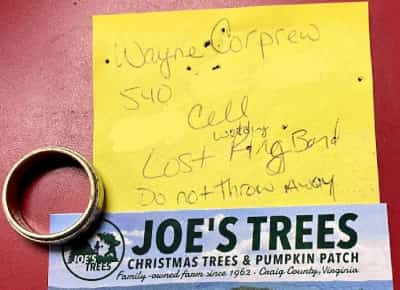 הטבעת ששבה: אבדה בחווה של 200 דונם ונמצאה אחרי 15 שנה