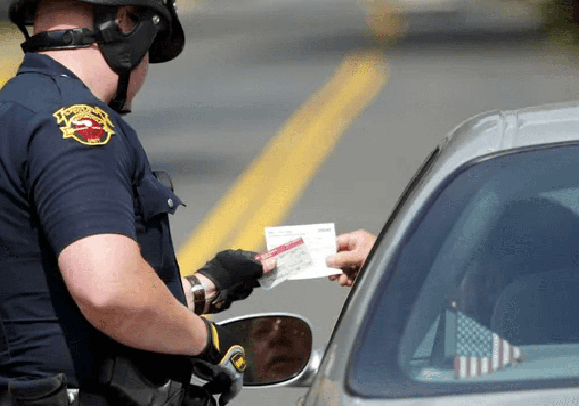 המעצר המשטרתי שהסתיים במנת יתר: שוטר נחשף בטעות לפנטניל 