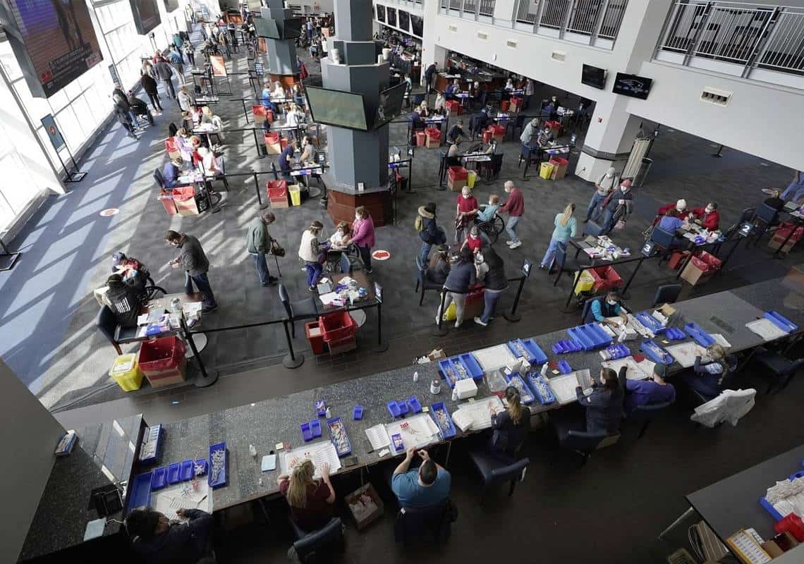 לראשונה בארה"ב: למעלה מ-4 מיליון מנות חיסון ניתנו ביממה אחת