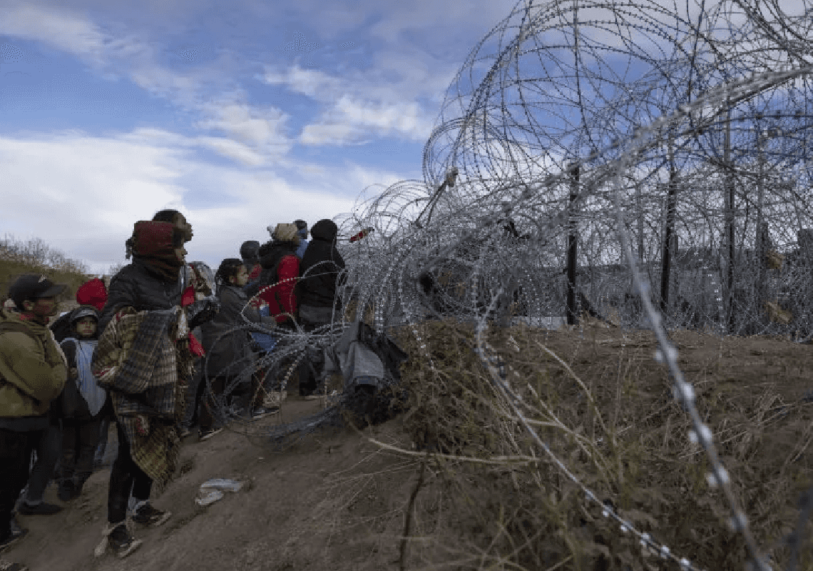 ארגוני זכויות אדם מאשימים את טקסס בהתעללות במהגרים 