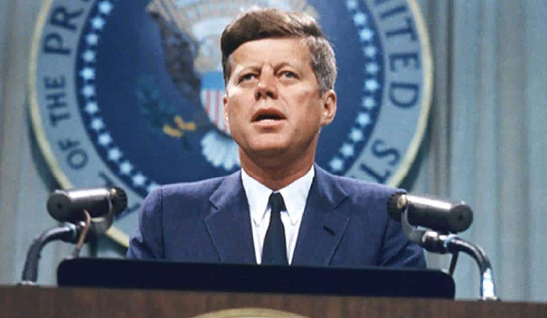 ‏טראמפ: "אחשוף את תיקי קנדי הסודיים אם אבחר מחדש"