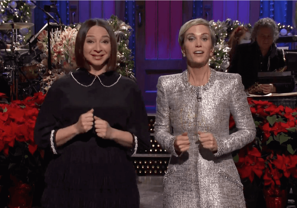 קריסטן וויג חוזרת ל-SNL בפרק מיוחד לחג המולד 