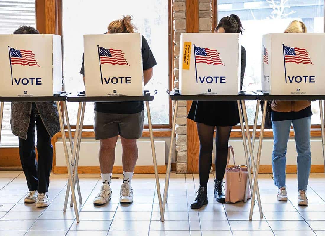 רמת ההשכלה הפכה לחזאי הטוב ביותר לכיצד מישהו יצביע