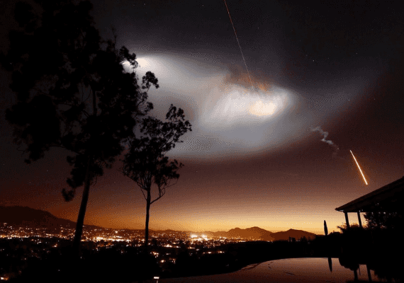 צפו: SpaceX הצליחה לראשונה להנחית רקטה ששיגרה בקליפורניה