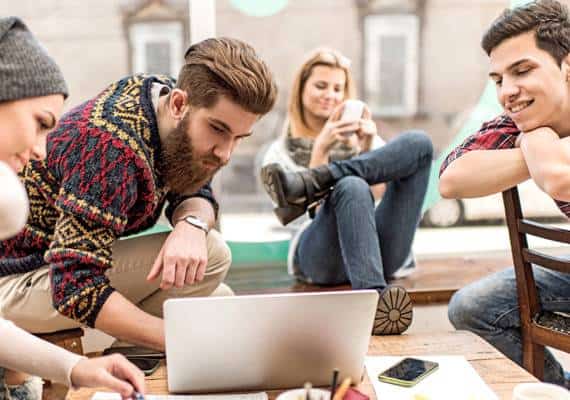 דור המילניום: ל-1 מתוך 6 יש לפחות 100 אלף דולרים 