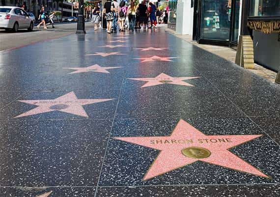 ונדליזם בהוליווד: אלמונים השחיתו את שדרת הכוכבים