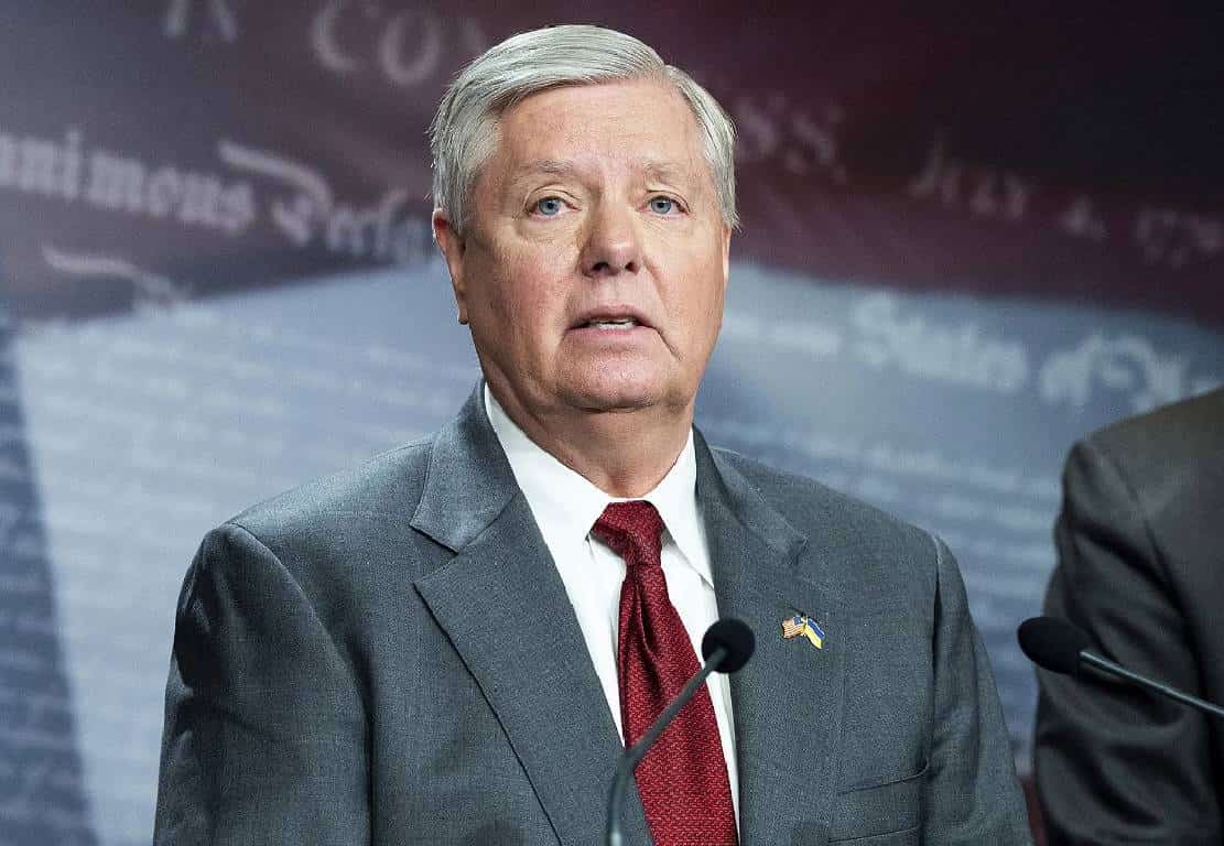 "תמחק מהמפה את משמרות המהפכה ושדות הנפט של איראן" - הסנאטור ‏לינדזי גרהאם במסר תקיף לנשיא ביידן