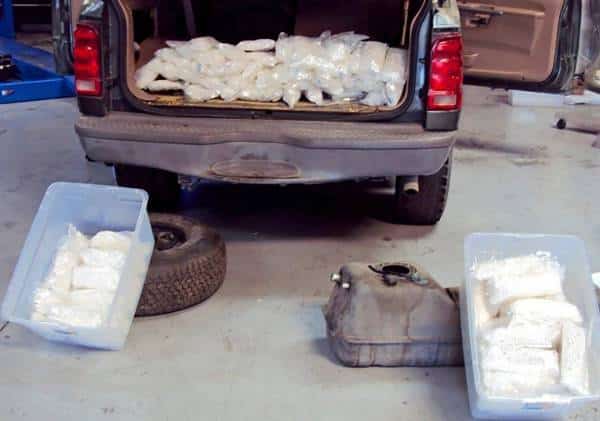 דרום קליפורניה: סוכלה הברחת מת' שהוחבא במיכל הדלק של רכב