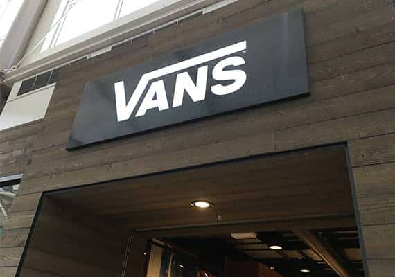 צעד מרשים: חברת Vans חשפה את הדו"ח הרבעוני, התחזית השנתית עודכנה