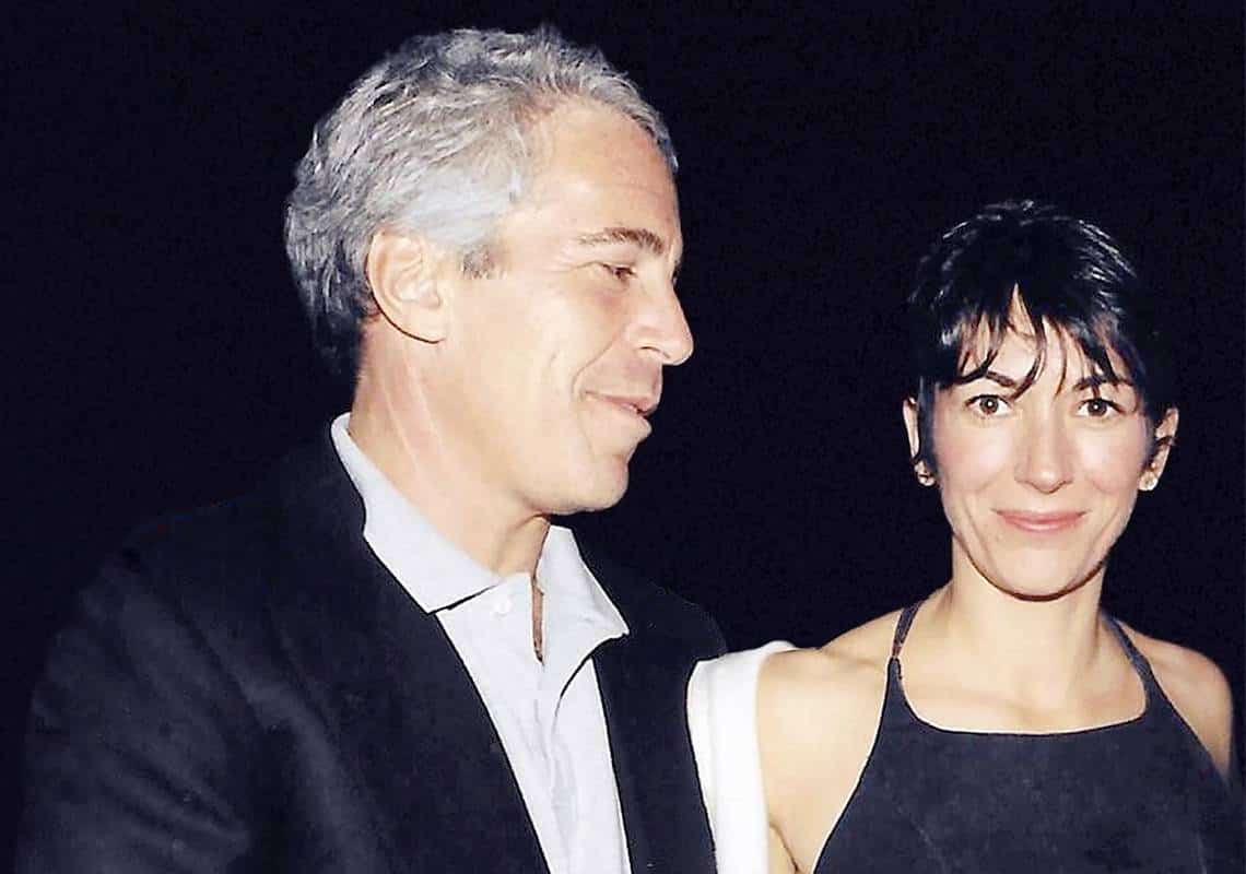 "מוכנה לוותר על האזרחויות הזרות": ה'מאדאם' של ג'פרי אפשטיין בדרך להשתחרר מהכלא?