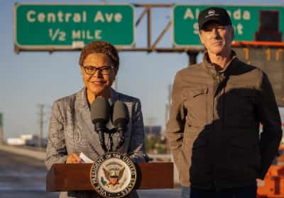 ניוסום ובאס על הכוונת: הרפובליקנים פתחו בחקירה על המהומות בלוס אנג'לס