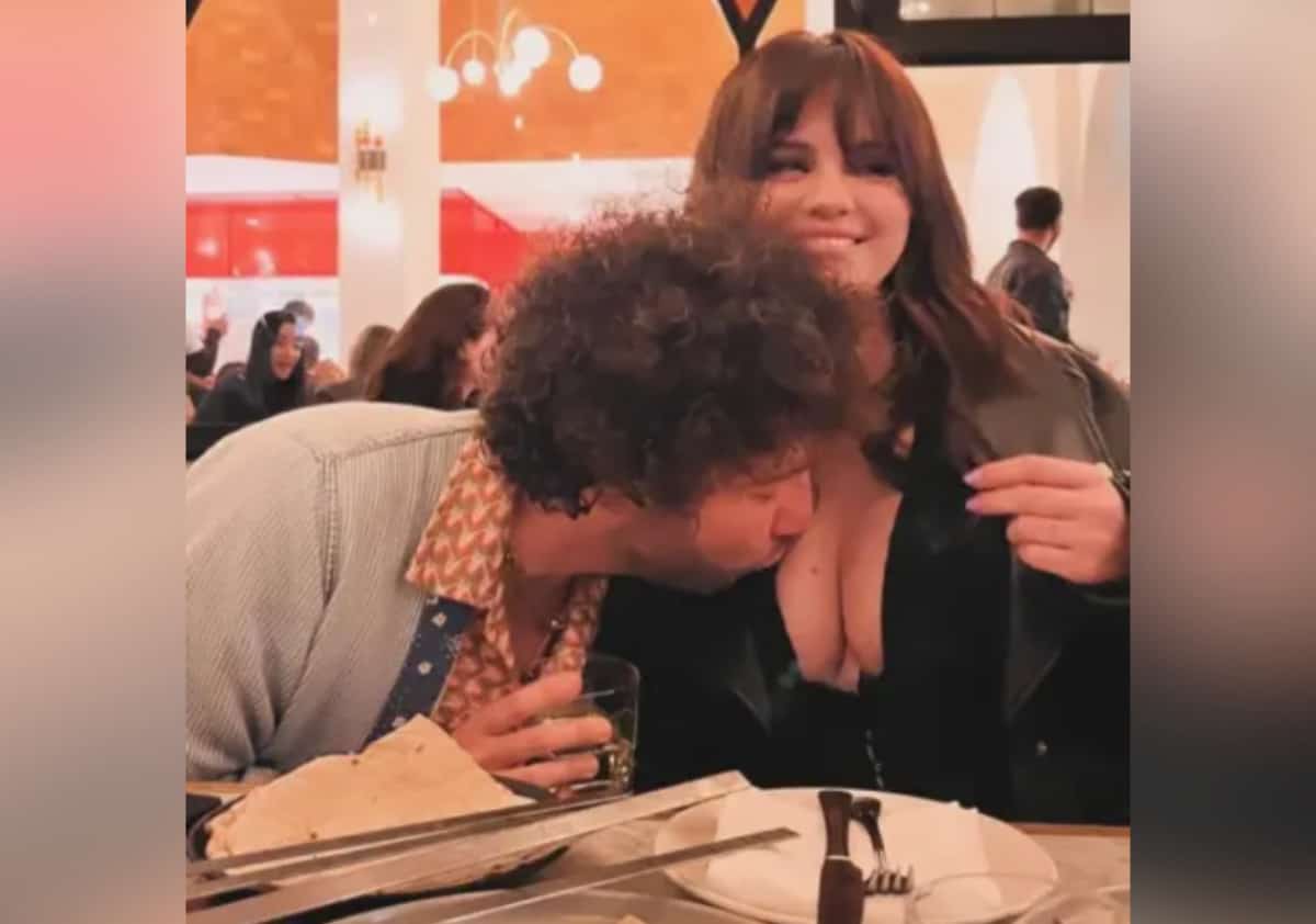 רכילות