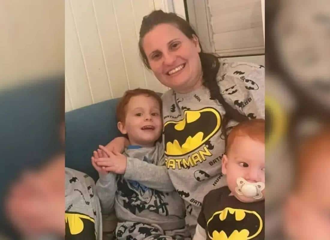 "ירדן, אנחנו אתך": המונים מלווים את שירי, אריאל וכפיר ביבס במסע הפרידה