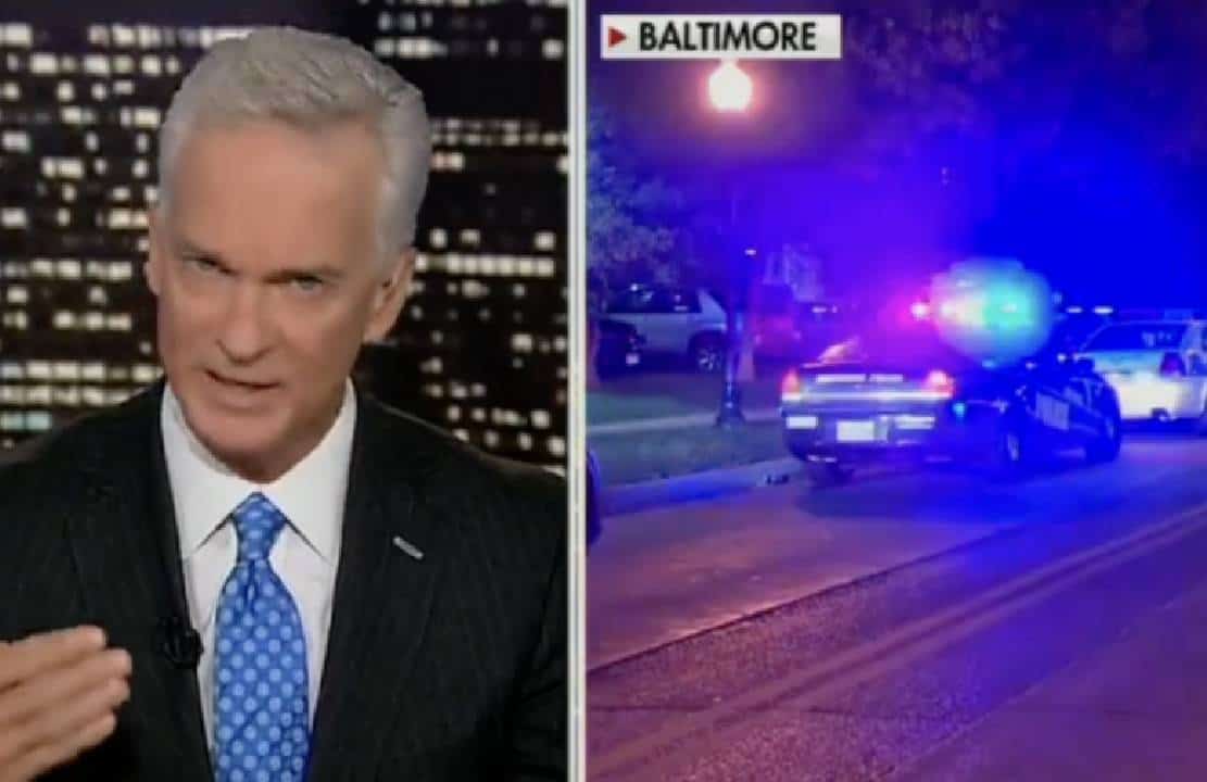 הטרלה בשידור חי: התקשר לפוקס ניוז ואמר - "צריכים לצפות בטאקר קרלסון משדר ​​בטוויטר, הוא אמין יותר מכולכם"