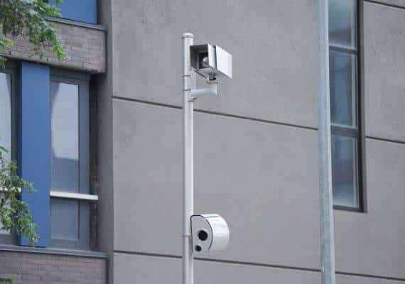 בשורה להורי התלמידים בניו יורק: מצלמות המהירות הסמוכות לבתי ספר צפויות לשוב לפעולה