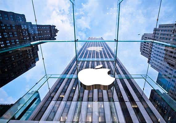 דיווח: פחות מחודש לאחר ההשקה, אפל מצמצת את ייצור האייפון החדש