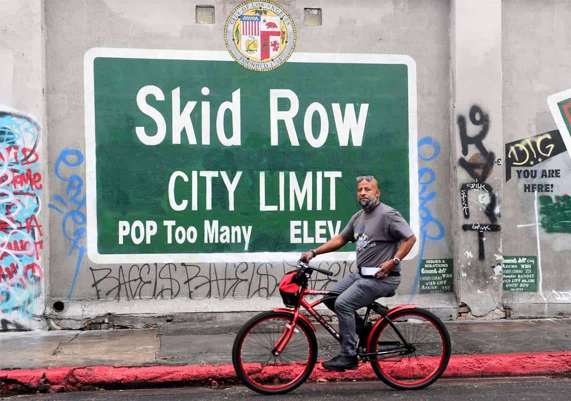 הומלסים בלוס אנג'לס לא יועברו למבנים: ביהמ"ש הורה לעצור את התוכנית השנויה במחלוקת