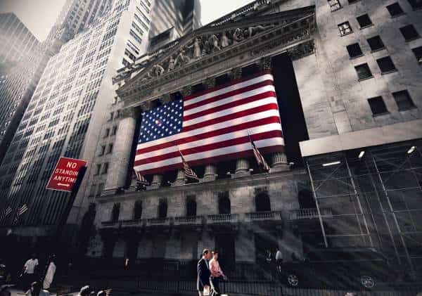 יום שישי השחור: הדאו ג'ונס סיים את השבוע הגרוע ביותר מזה עשור