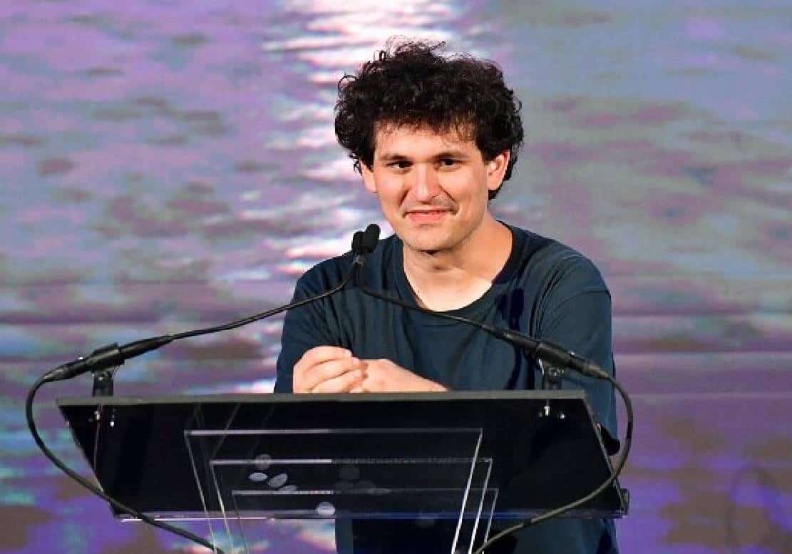 חמדנות בלי גבול: הבוס של FTX ותורם העל הדמוקרטי סם בנקמן-פריד שלשל לכיסו 300 מיליון דולרים בסבב גיוס אחד בלבד!