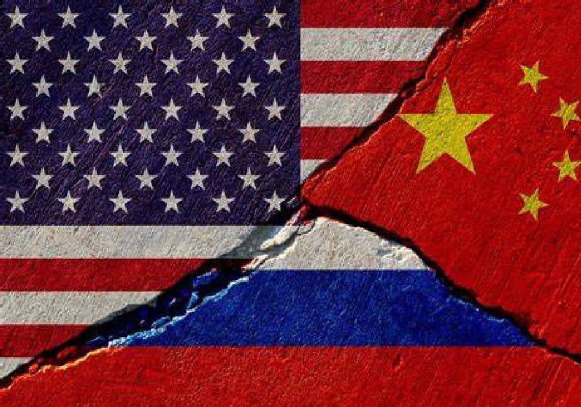 ארה"ב מטילה במפתיע סנקציות נגד בכירים סינים שעות לאחר שסין התבקשה לגנות את רוסיה