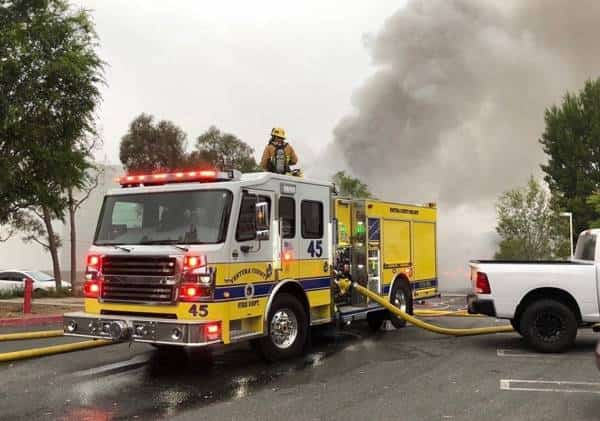 דרום קליפורניה: שריפה כימית פרצה בסימי ואלי