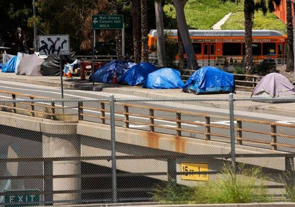 עוד לפני הקורונה: זינוק חד בכמות ההומלסים בלוס אנג'לס