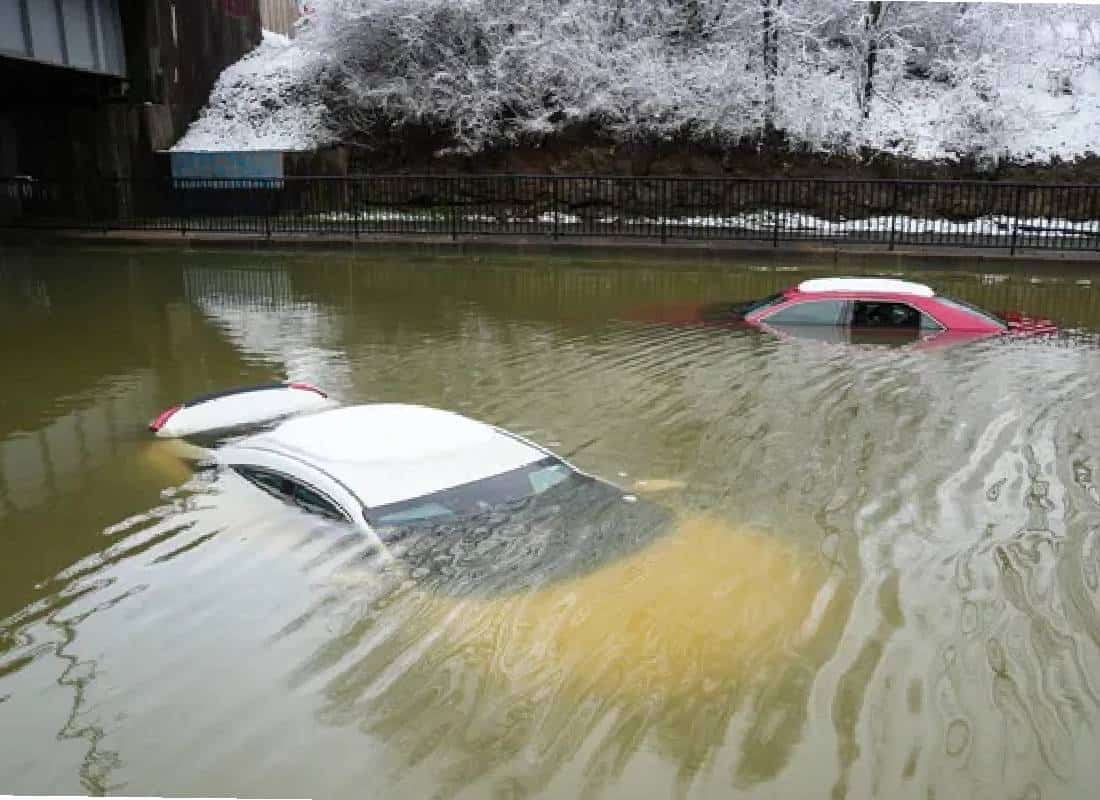 אסון בדרום-מזרח ארה"ב: עשרה הרוגים בשיטפונות ענק; "המצב רק יחמיר"