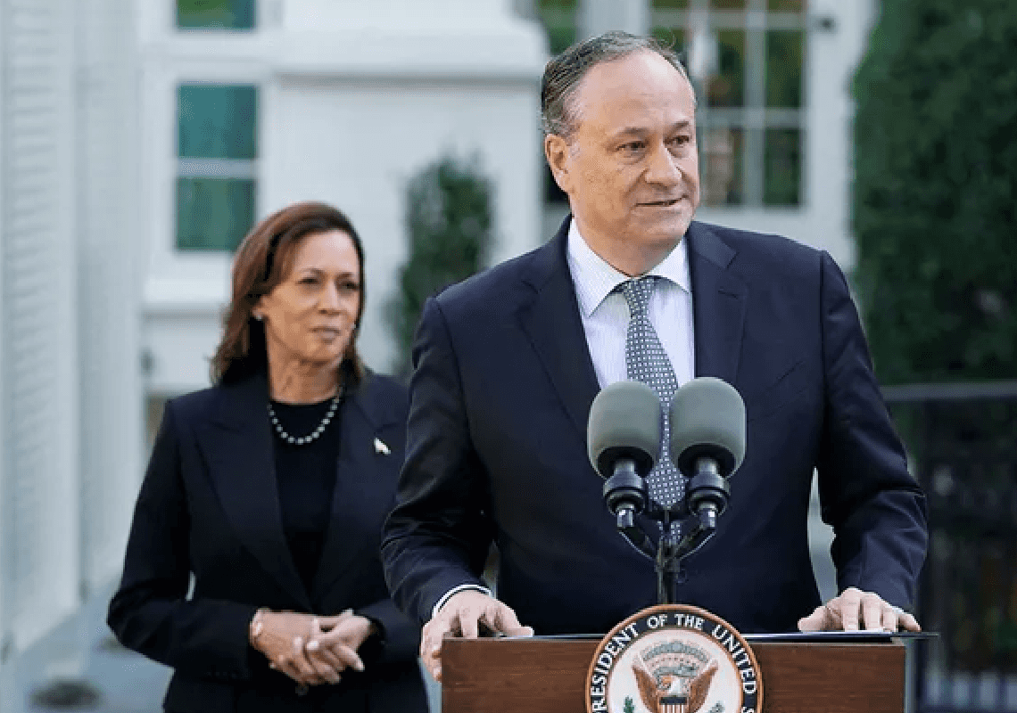 השערוריות סביב דאג אמהוף: "למה התקשורת מתעלמת מזה?"