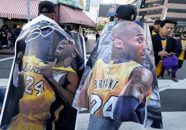 ונסה בראיינט תובעת את חברת המסוקים: מטילה על הטייס את האחריות לאסון