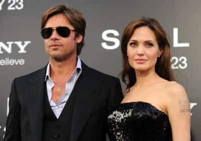 אנג’לינה ג’ולי דורשת מבראד פיט עשרות אלפי דולרים לכיסוי הוצאות המשפט
